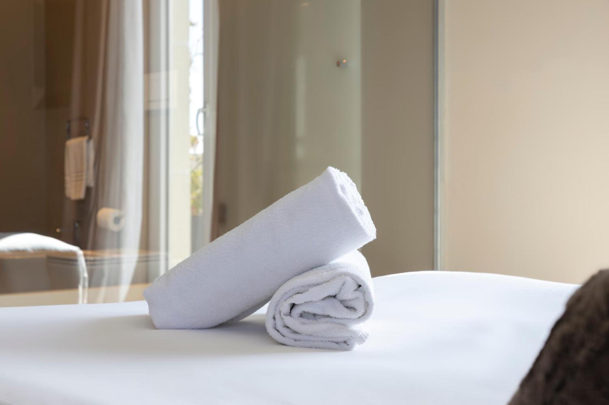 Milestone (Adults Only) Bed & Breakfast Quartu Sant'Elena Exterior photo